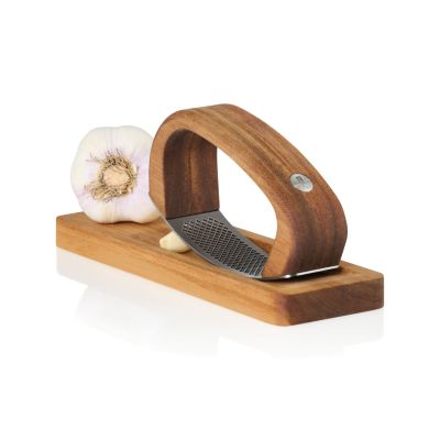 AdHoc RoccaAlio Garlic press with chopping board