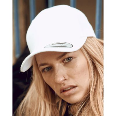 Curved Classic Snapback